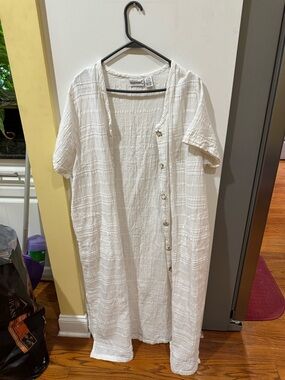 Fashion Bug White Textured Button-Front Dress